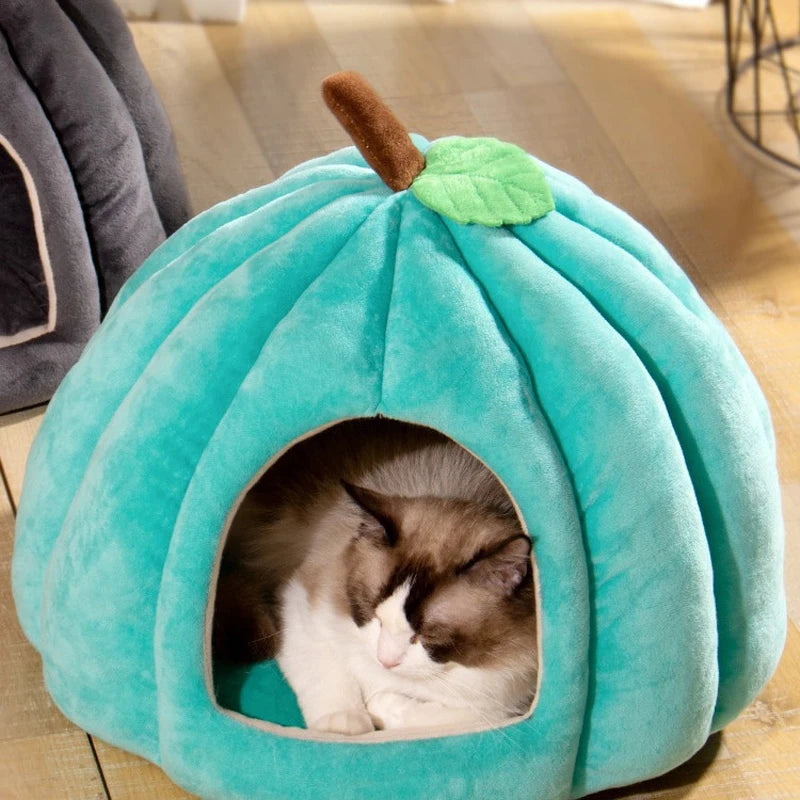 🐾 Cozy Pumpkin Pet House – Soft, Non-Slip Bed for Cats & Small Dogs