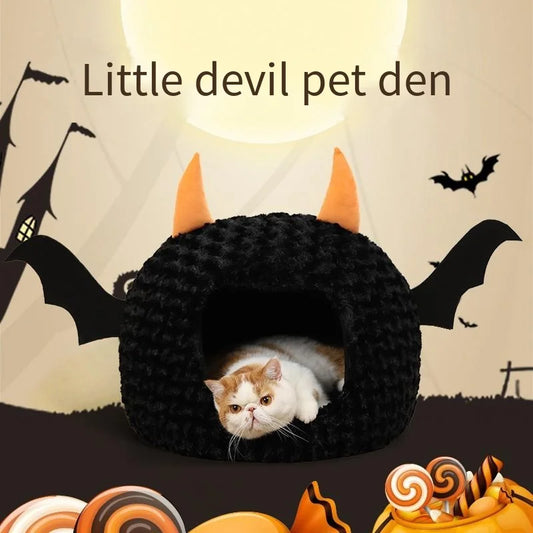 Halloween & Christmas Pet House – Cozy Warm Bed for Cats & Small Dogs